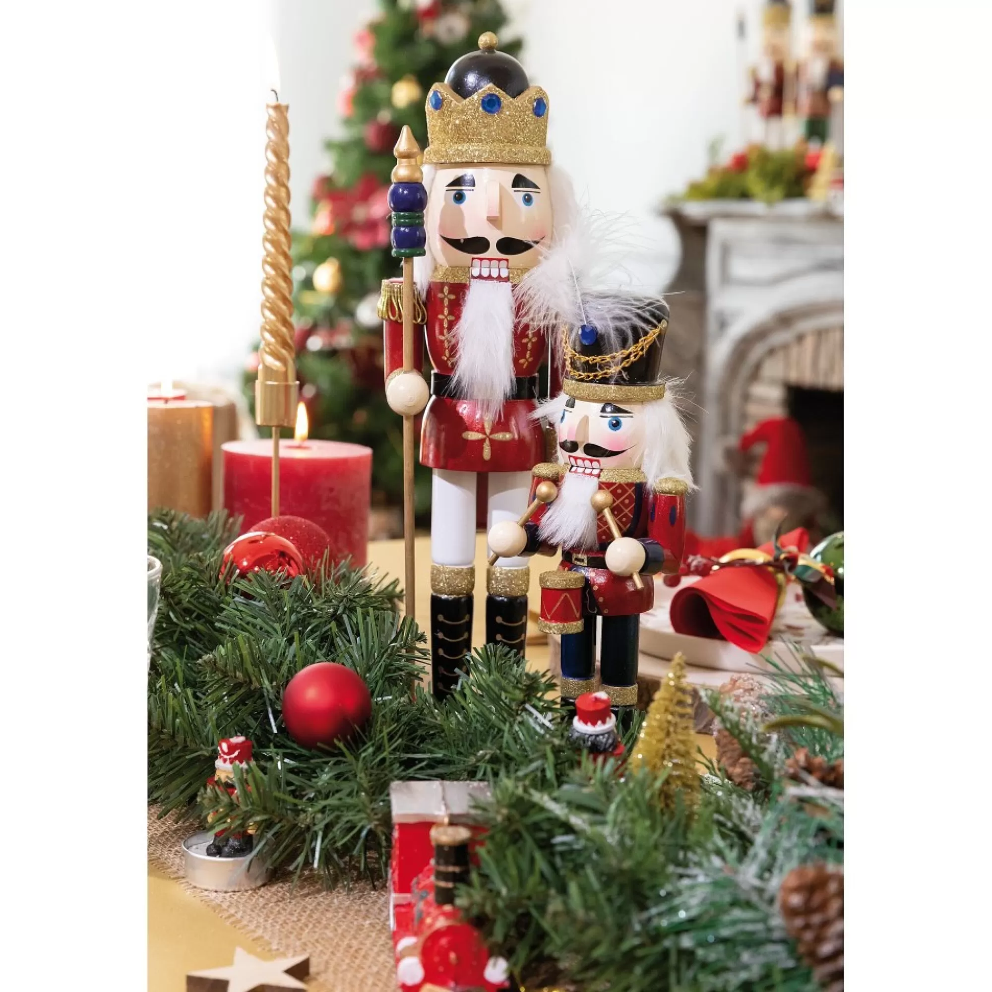 Best Tafelkaars Gedraaid Goud Metallic H 19Cm 2,2Cm 4U 4 Stuks Tafelkaarsen